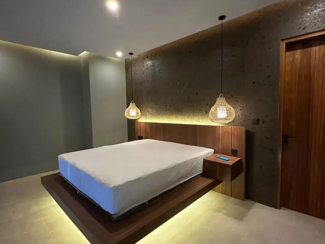 Dijual Villa 2 Kamar Tidur dengan Desain Modern Elegan dan Super Big Pool di Munggu - Image 6 of 10