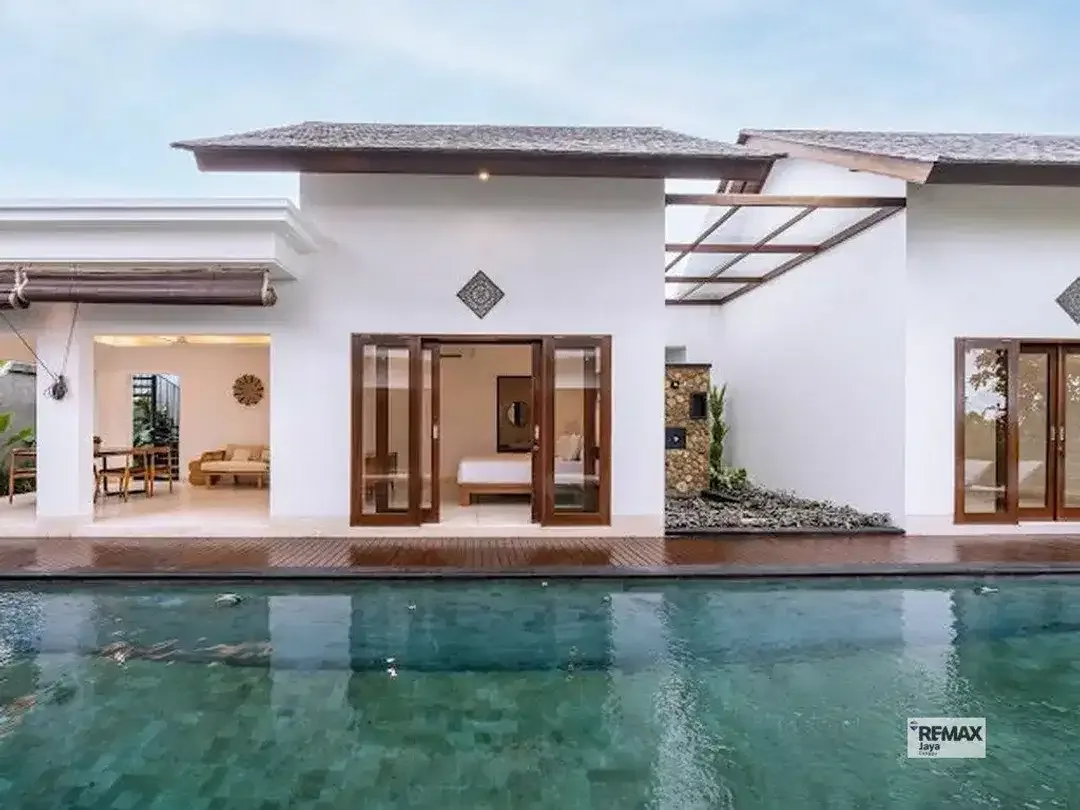 5 Bedroom Villa For Rent Pantai Lyma, Canggu - Image 1 of 10