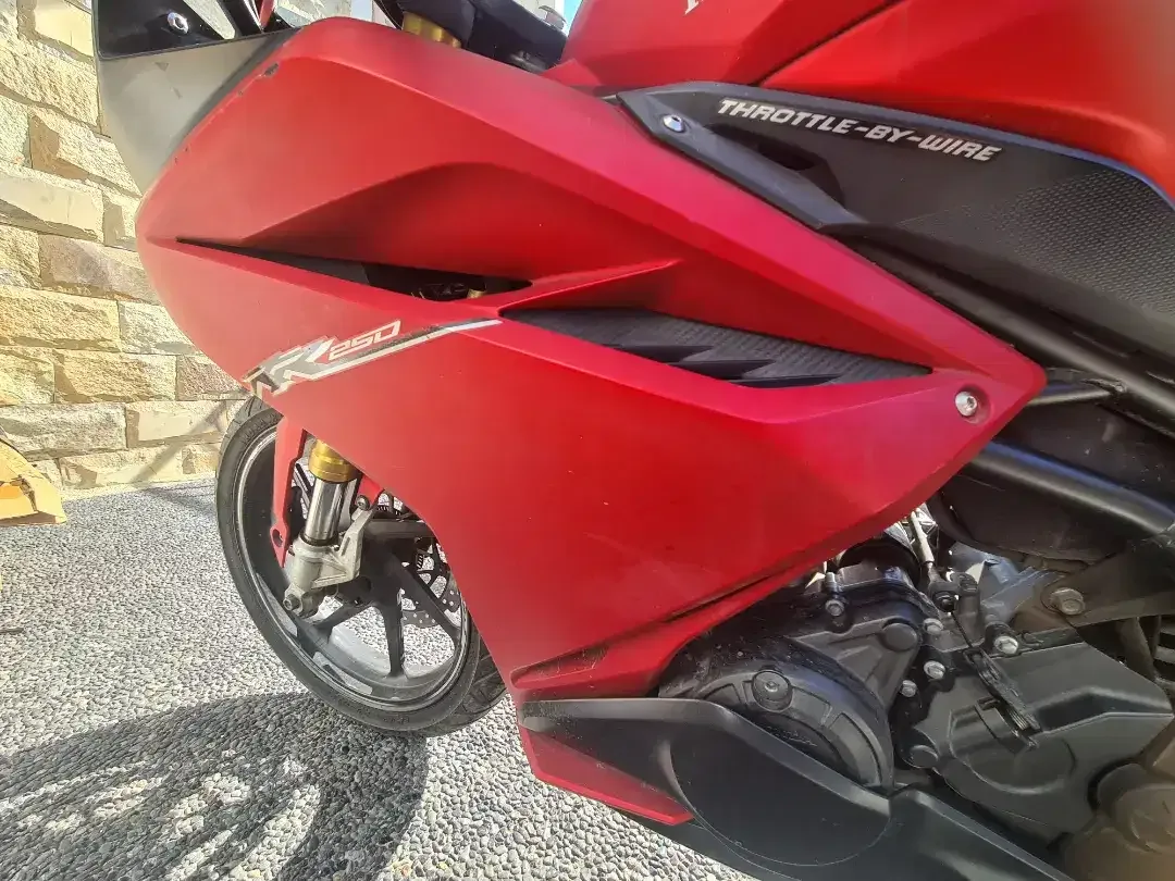 CBR 250RR 2018 ABS Matte Red - Image 5 of 7