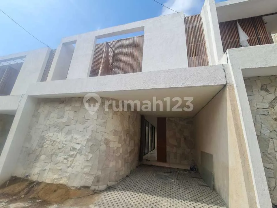 FOR RENT VILLA VIEW NEW 3BR PRIVAT POOL SANGAT STARTEGIS DEKAT BEACH JIMBARAN - Image 1 of 4