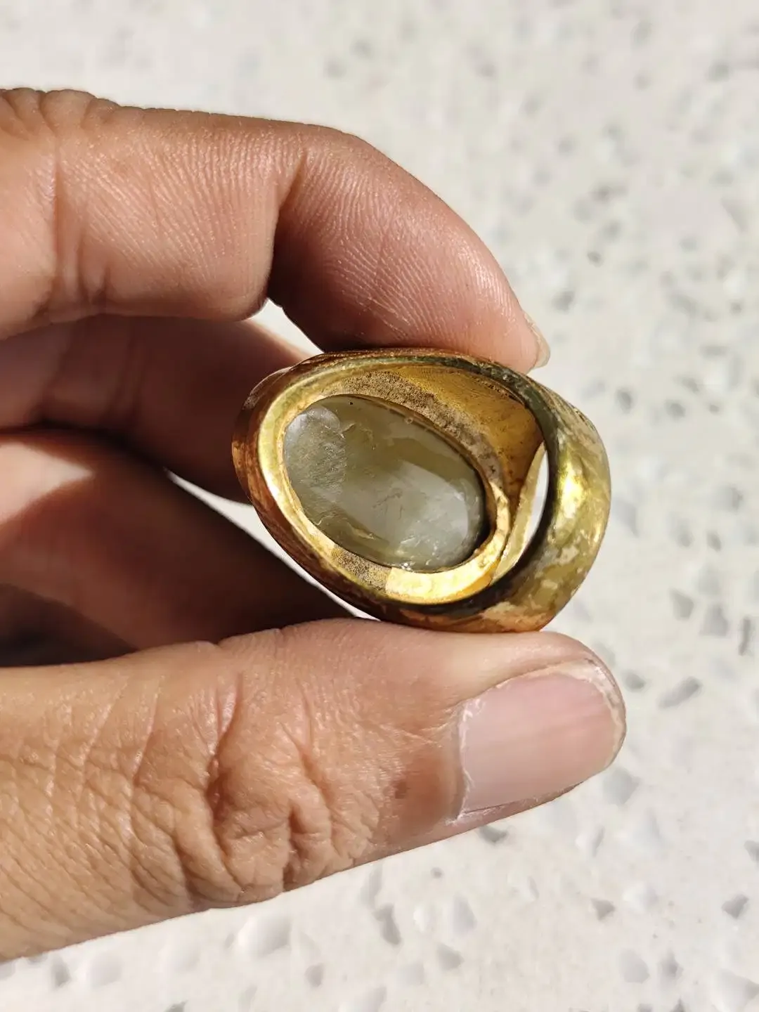 Big Natural Green Sapphire, cat eye luster, kristal - Image 4 of 5