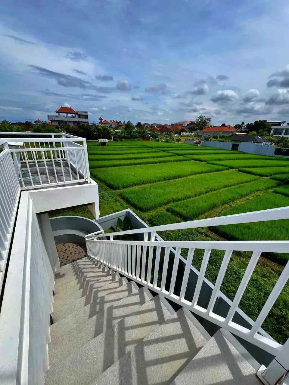 Dijual villa baru lantai 2 Umalas - Image 3 of 7
