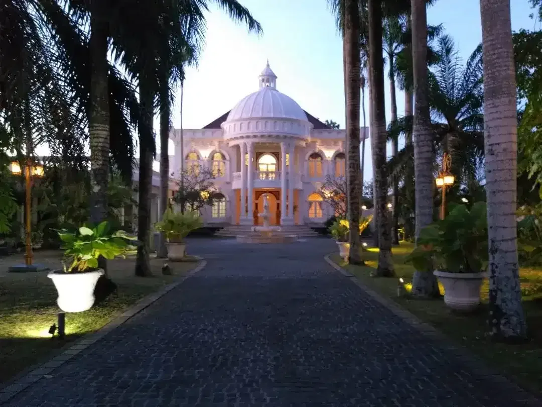 Dijual Villa Premium& Lokasi Strategis di Kerobokan, Badung, Bali - Image 8 of 9