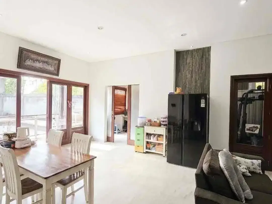 SALE Villa 4+1 Kamar Sanur Fully Furnished - Image 3 of 9