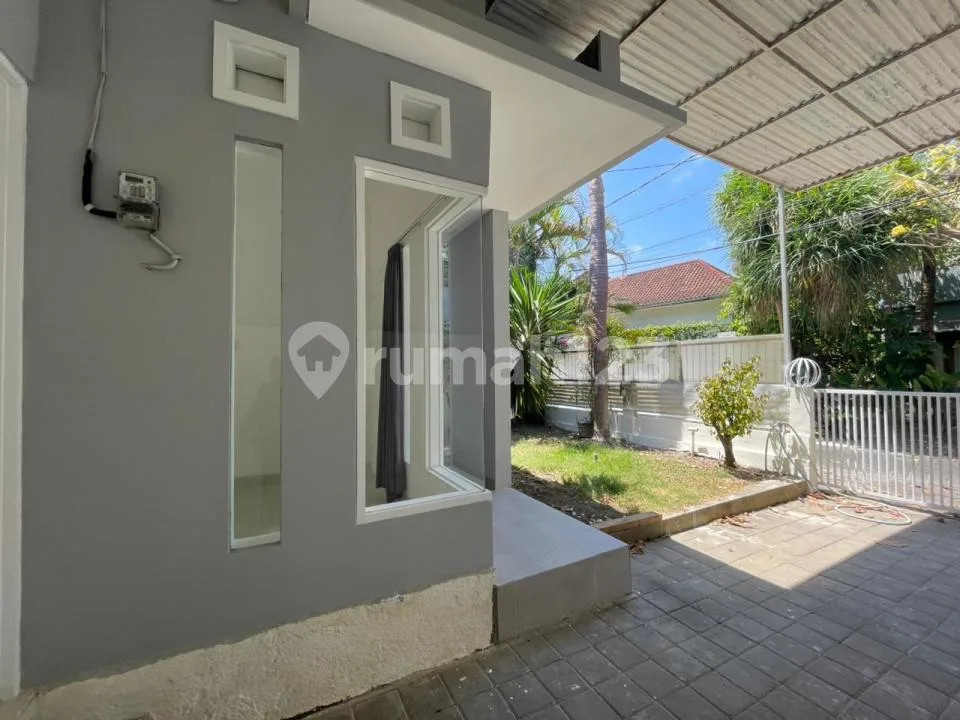 For Rent Minimalist House 2 Br In Kerobokan - Image 2 of 4