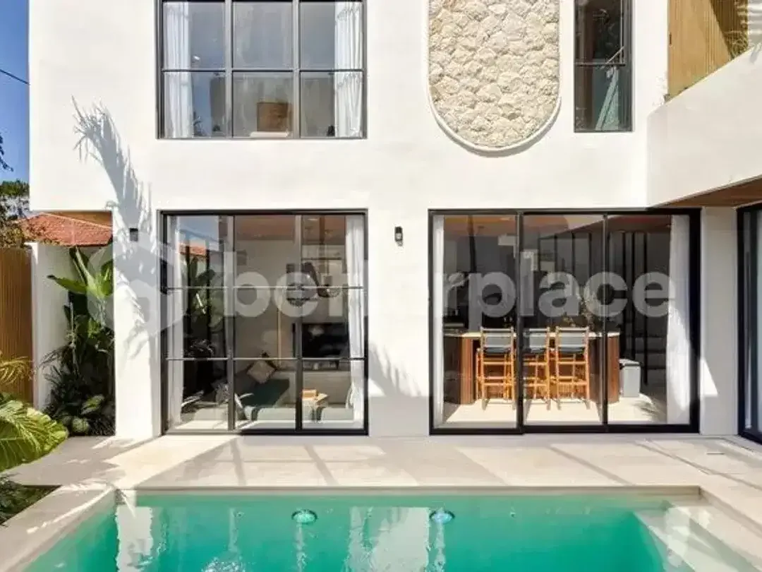 Stunning 3 Bedroom Villa in Uluwatu with Rooftop – Mediterranean Style and Prime Investment Potential - Image 10 of 10