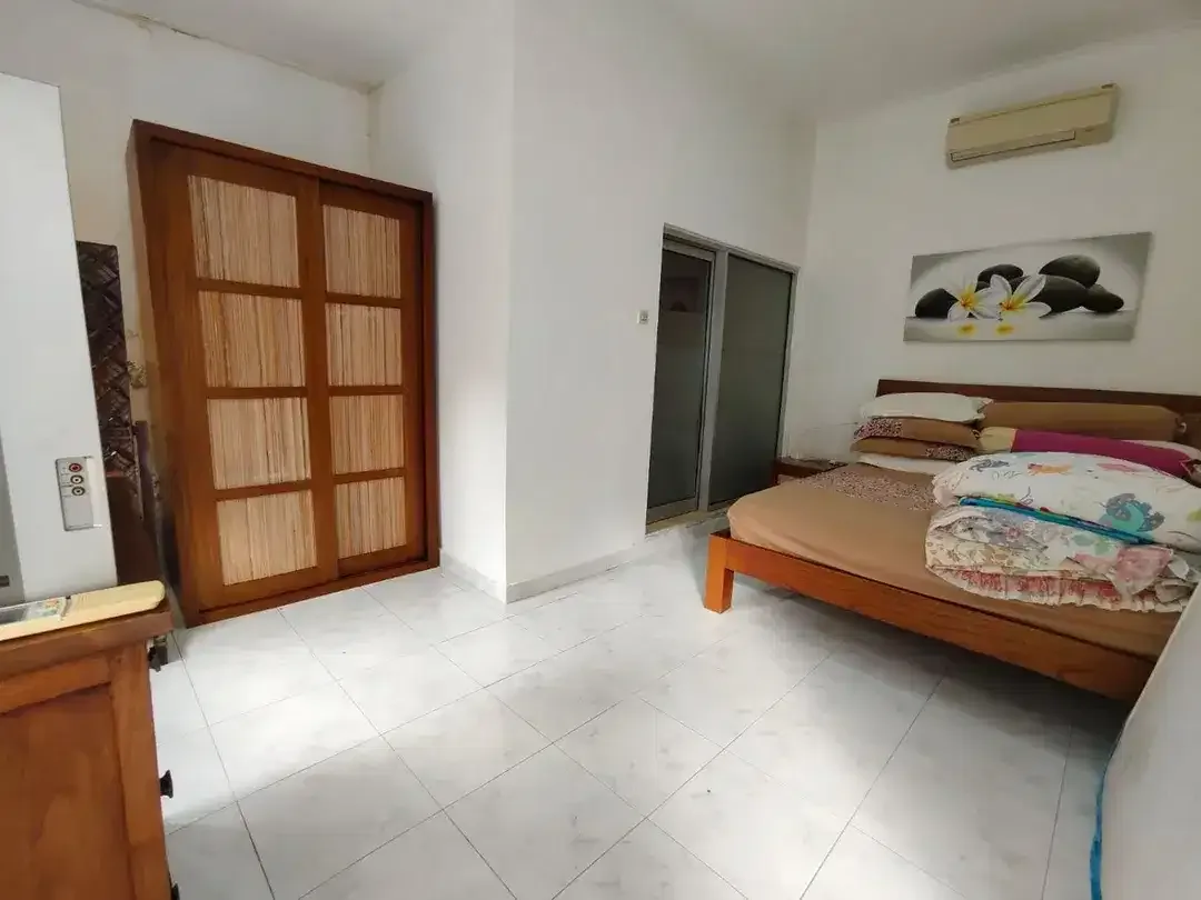 Villa yang Berlokasi di Jimbaran,Lokasi Strategis,Dkt Tol, Pantai - Image 8 of 10