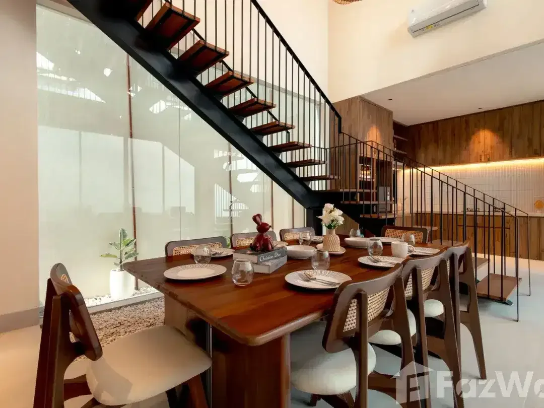 4 Bedroom Villa for sale in Seminyak, Bali - Image 4 of 10