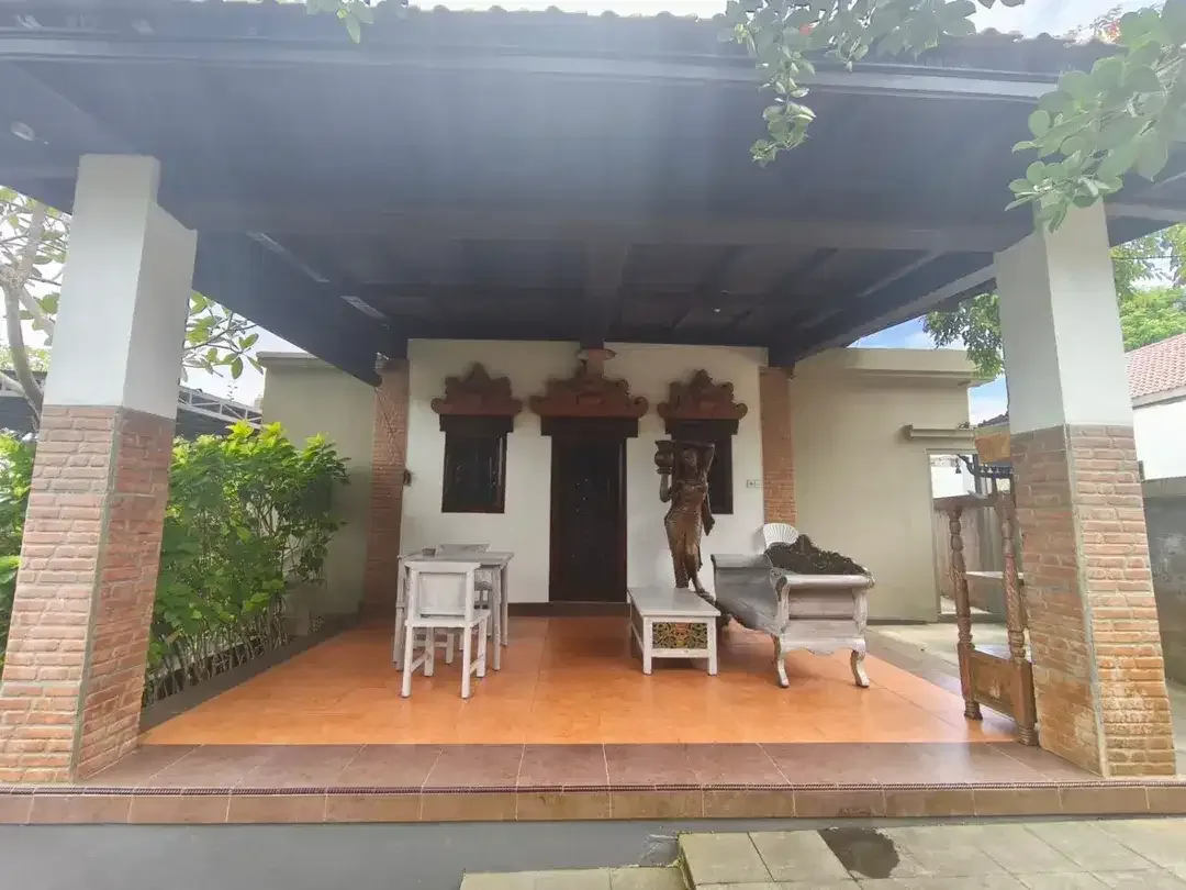 Dijual Guesthouse + Tempat Usaha di Jalan Utama Goa Gong, Jimbaran. - Image 8 of 10