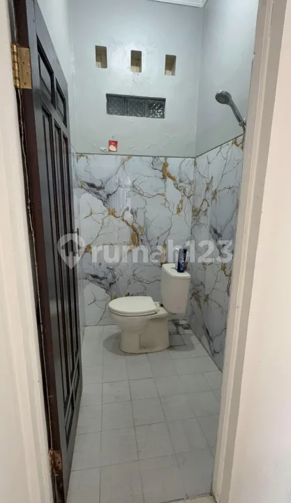 Disewakan Rumah Lokasi Sedap Malam Deket Hang Tua Sanur - Image 3 of 4