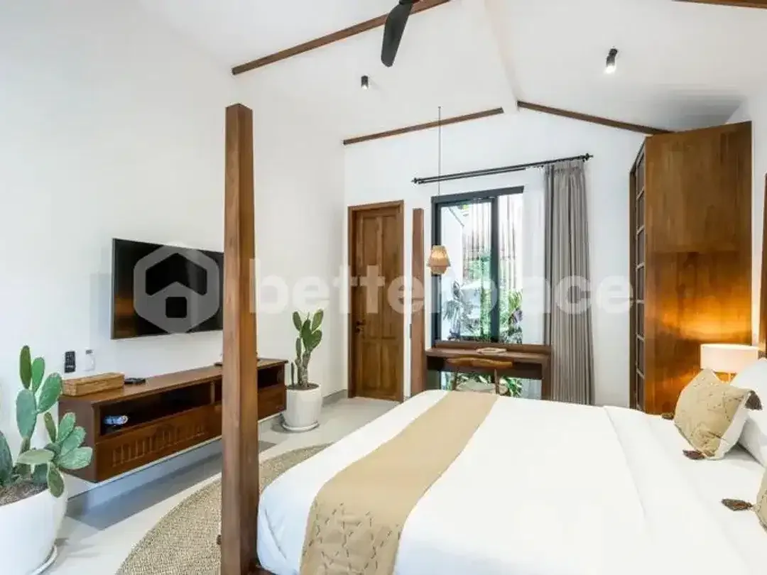 Charming 2-Bedroom Tropical Villa with Garden and Private Pool in Ubud - Image 3 of 10