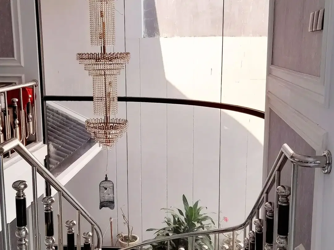 Rumah Baru Besar Mewah di Gatot Subroto Denpasar - Image 10 of 10