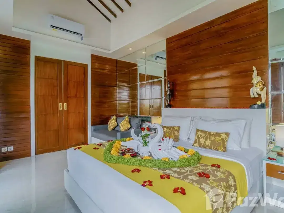 6 Bedroom Villa for sale in Kuta, Bali - Image 6 of 10