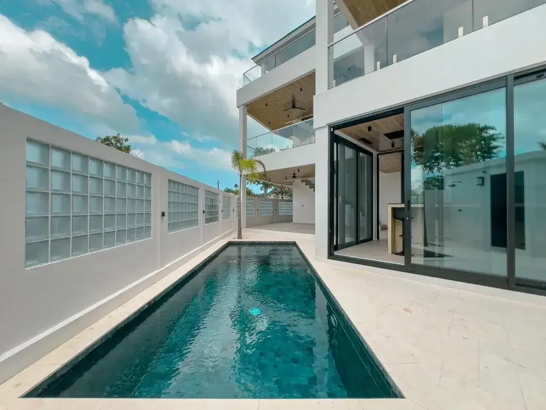 Solar-Powered Smart Luxury Villa in Tumbak Bayuh Pererenan - Image 2 of 10