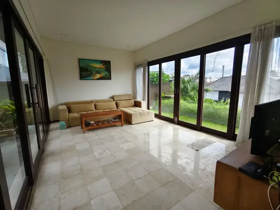 villa cantik di ungasan, dekat pantai, kompleks villa, view patung GWK - Image 8 of 10