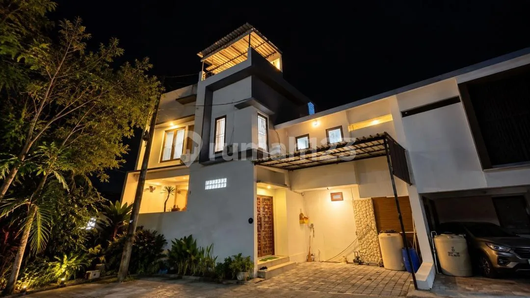Modern House With Rooftop Gwk & Sea View In Jimbaran | One Gate - Image 2 of 4