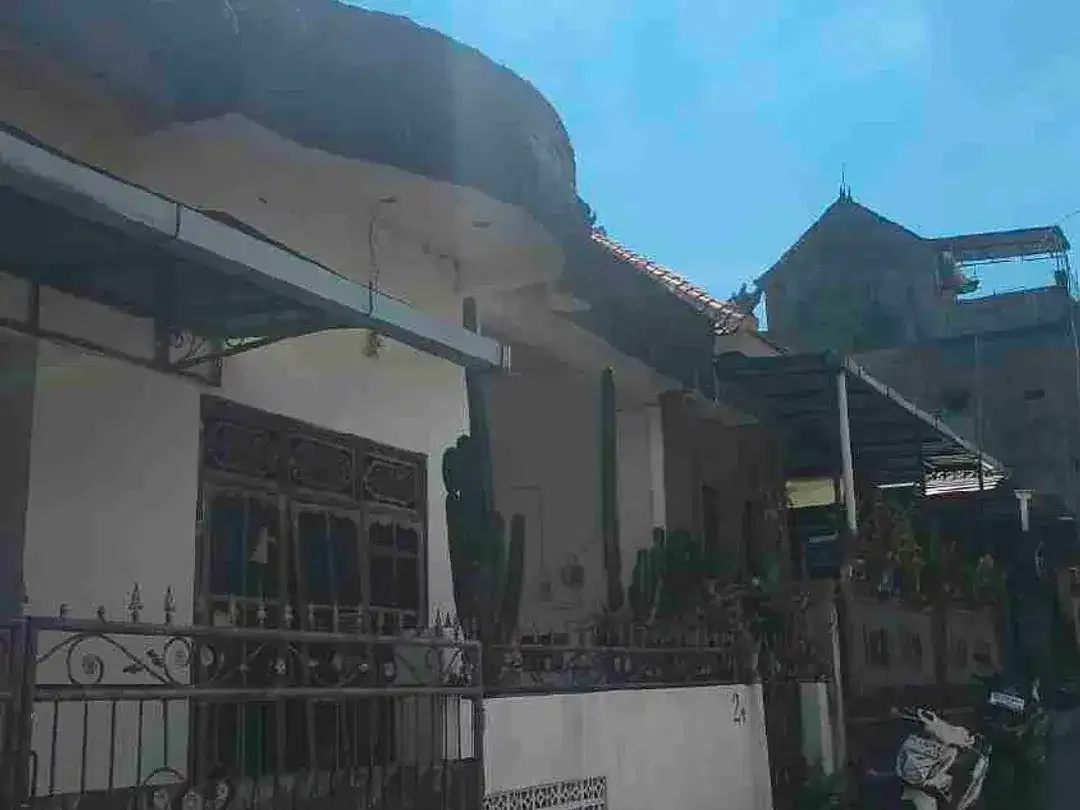 RUMAH STRUKTUR LANTAI II SUDAH DI DAK DI PERUMAHAN DALUNG PERMAI BELAKANG SD 6 DALUNG PERMAI - Image 1 of 8