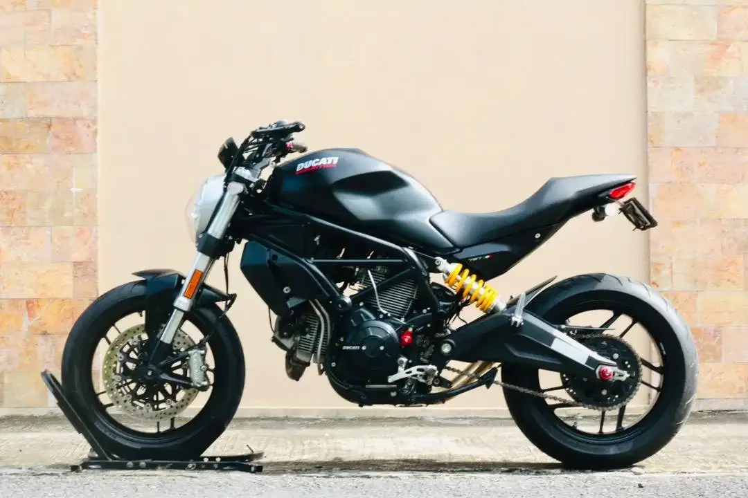 Ducati Monster 797 ABS, Z1000, Z900, CB650R,CB1000R - Image 4 of 4
