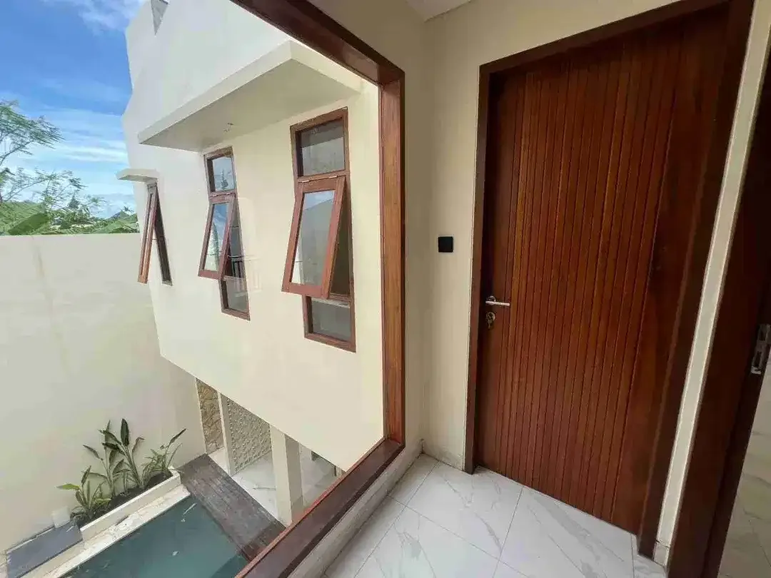 Villa Baru 2 Lantai Tukad Balian Renon Siap Huni Modern Elegan - Image 2 of 10