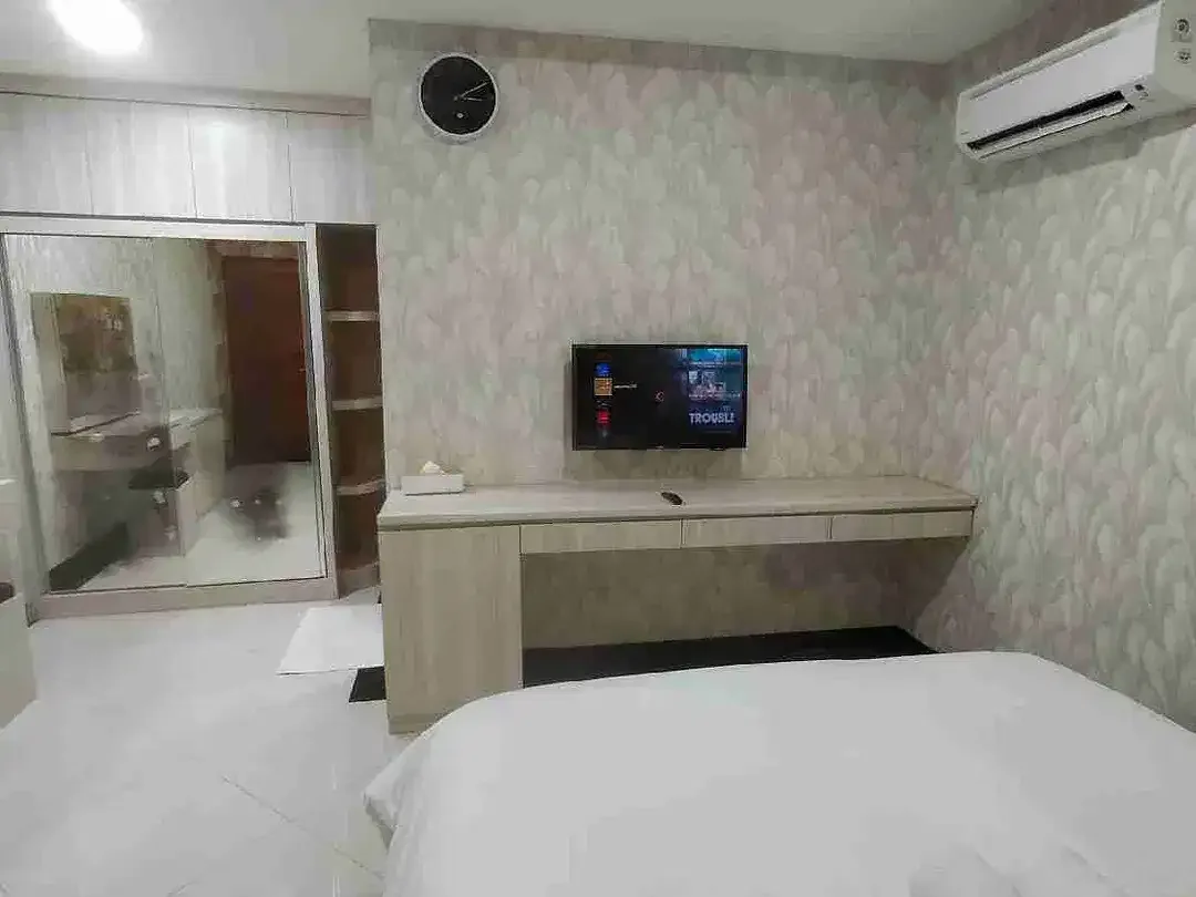 Guest House 27 Kamar Tidur Tumbak Buyuh Canggu Utara - Image 4 of 6