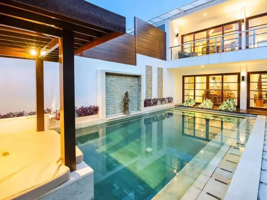 Villa Premium central Seminyak - Image 1 of 10