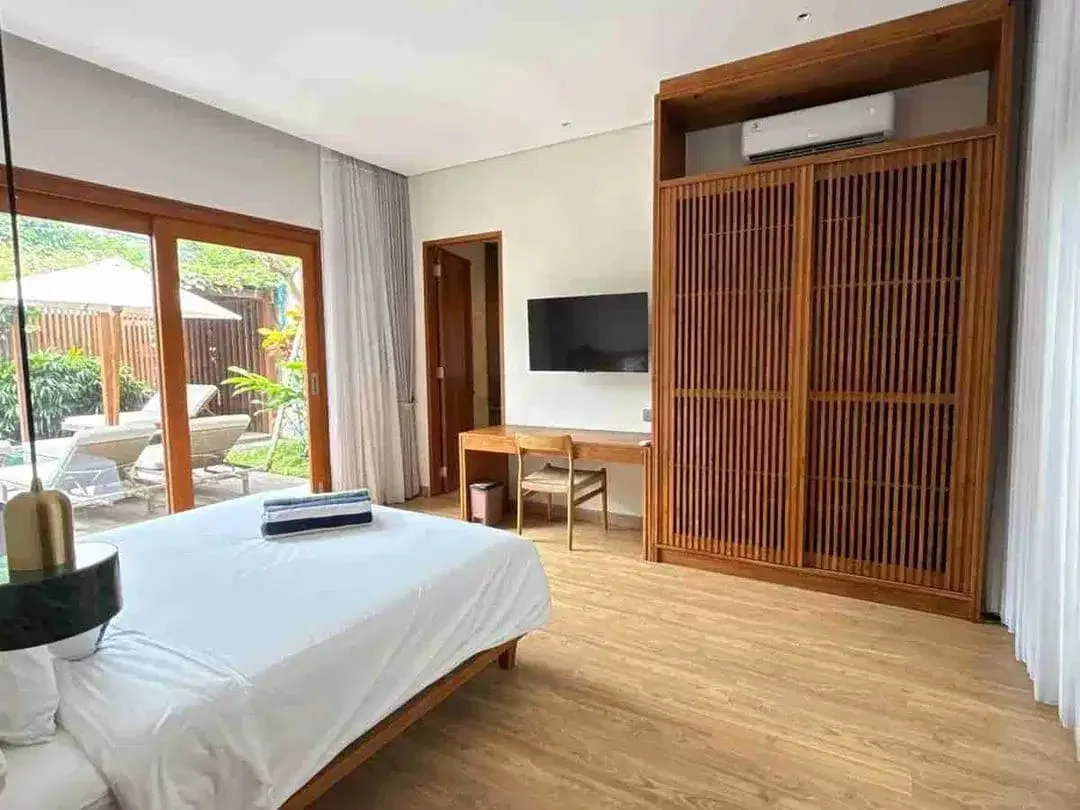 Villa Mewah Kontemporer Umalas Dekat Canggu dan Seminyak - Image 7 of 10