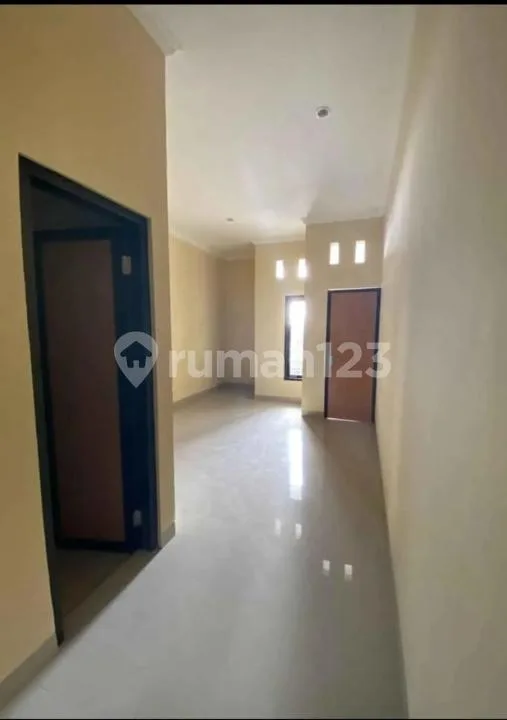 Ruko Strategis Jl. Siulan Raya Denpasar - Cocok Usaha & Investasi - Image 2 of 4