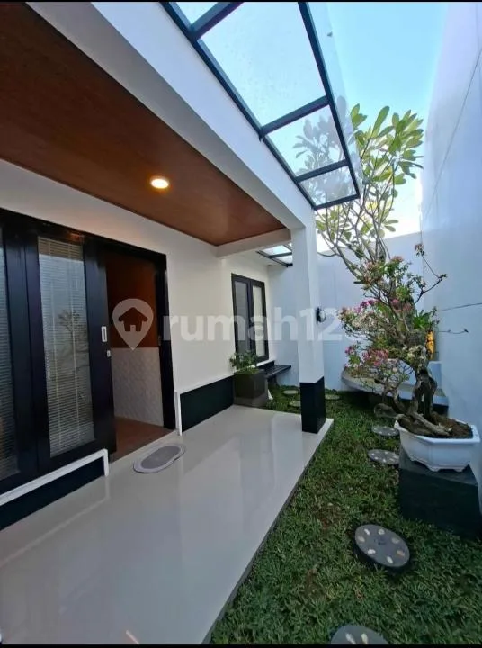 Rumah Semi Villa Lokasi Strategis di Kori Nuansa Jimbaran - Image 1 of 4