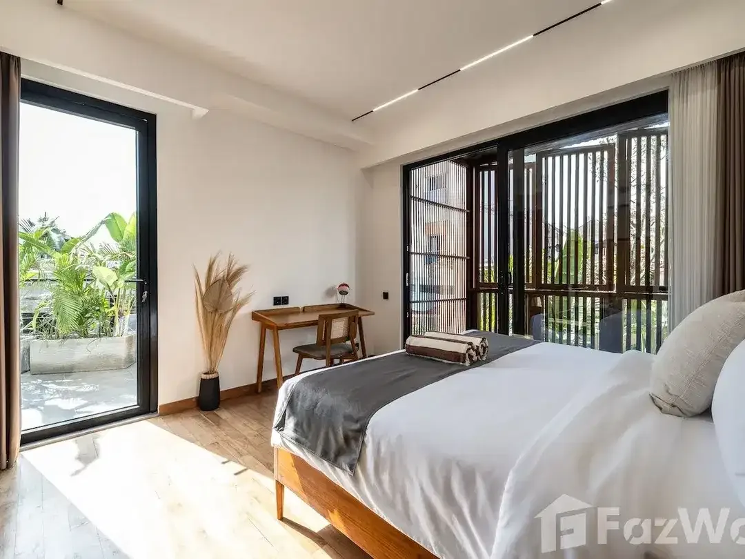 3 Bedroom Villa for sale in Batu Bolong, Bali - Image 6 of 10