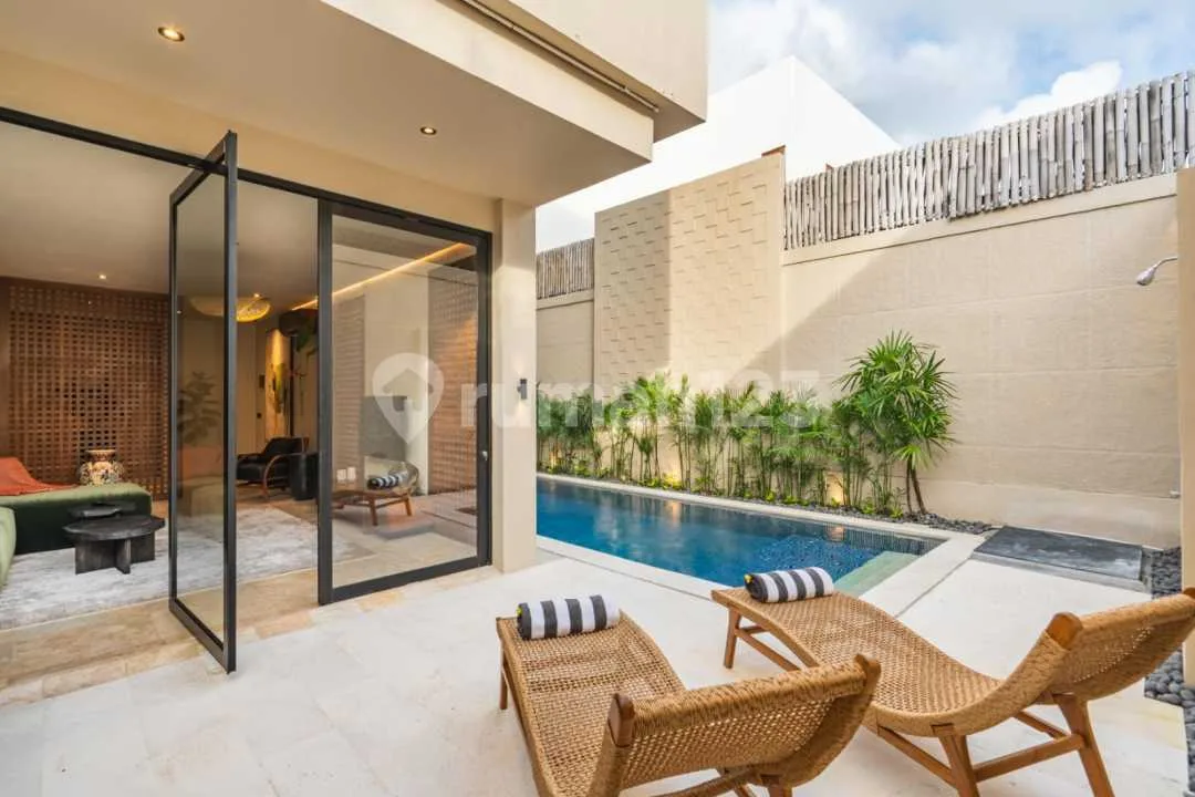 Great Deal - Modern Villa Bumbak Umalas 244M2 - Image 2 of 4
