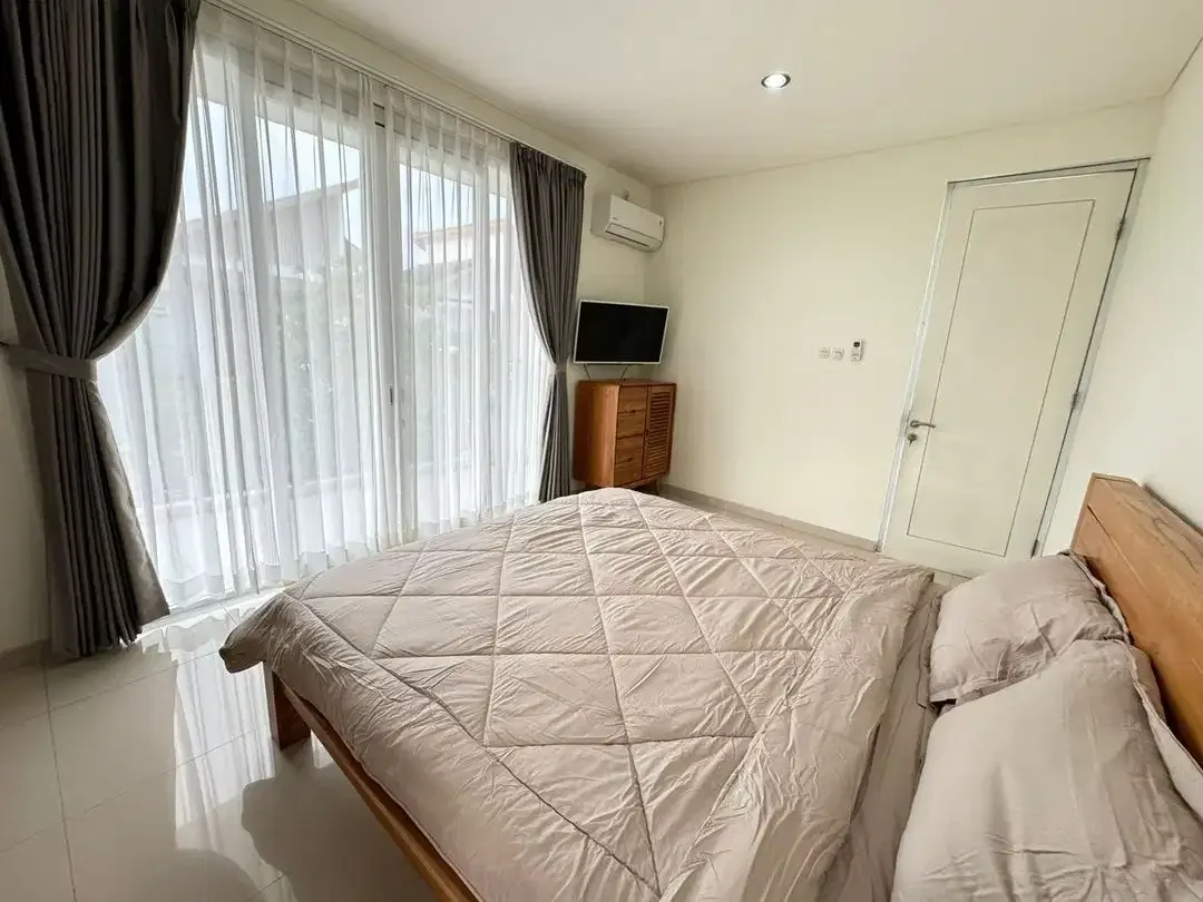 For rent 3 Bedroom House at Greenlot, Munggu - Image 5 of 10