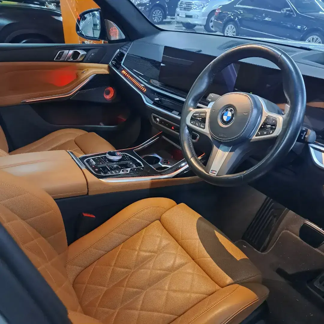 (Odo 9 rb) BMW X7 M SPORT 2023 - Image 5 of 7