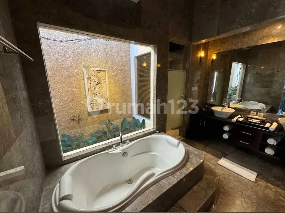 Leasehold, Luxury 1 Bedroom Villa In Seminyak,Bussiness Ready - Image 4 of 4