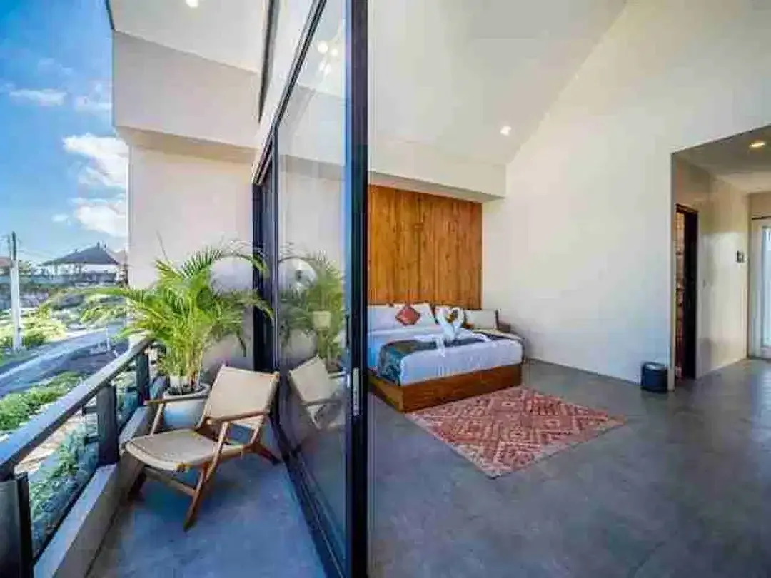 Luxury Villa Modern 5 Menit Pantai Pandawa Nusa Dua - Image 2 of 10