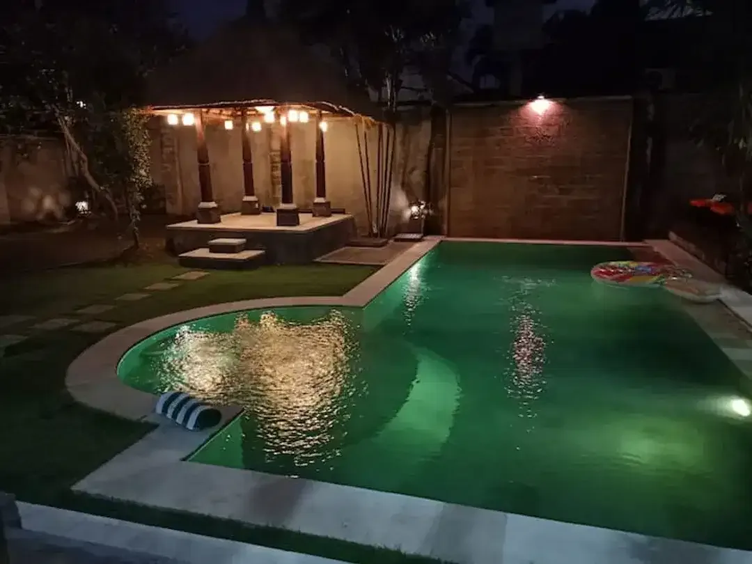 Dijual Villa Modern 4 BR Lokasi Premium di Umalas, Kerobokan, Badung. - Image 7 of 10