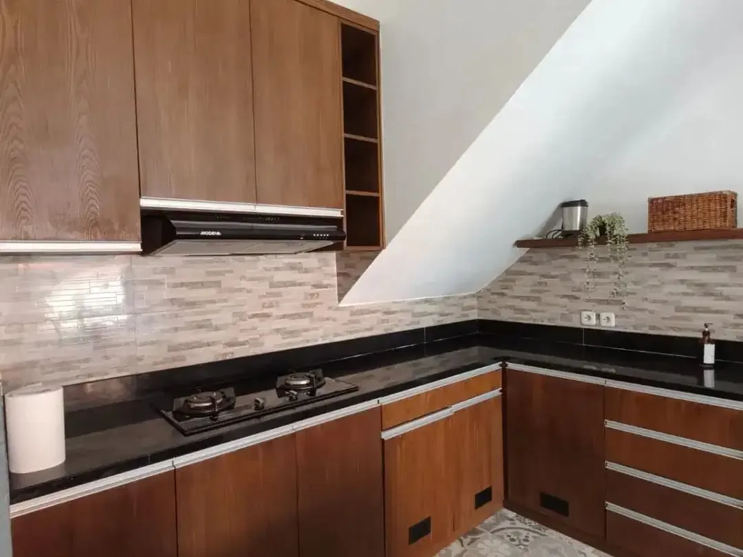 Freehold (DIJUAL) Rumah Modern semi Villa Kerobokan Badung - Image 8 of 10