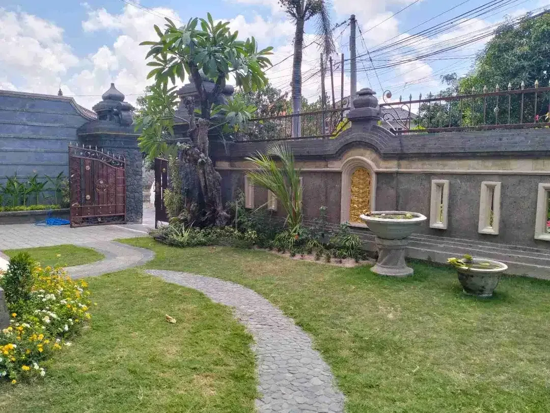 rumah mewah jalan Moh Yamin renon bali - Image 3 of 10