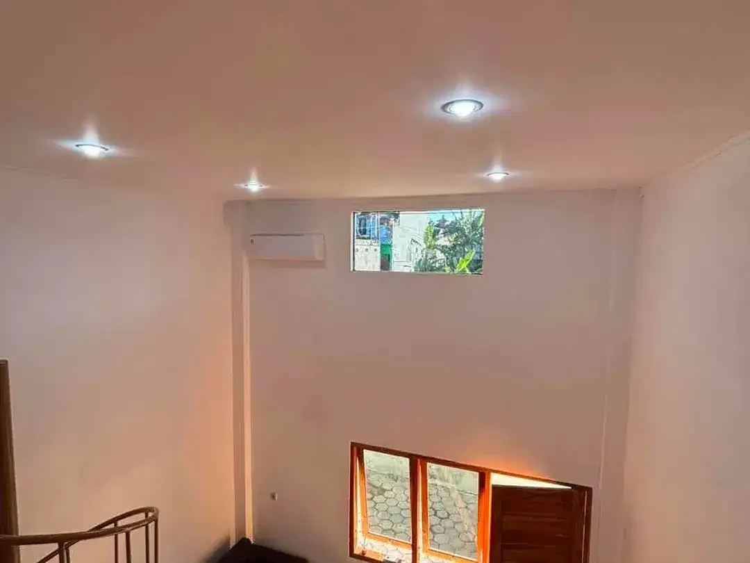 Disewakan Apartemen Mezzanine Modern Dekat Seminyak dan Canggu - Image 4 of 9