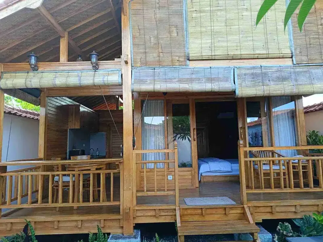 villa kayu jalan penyaringan Sanur bali - Image 3 of 10