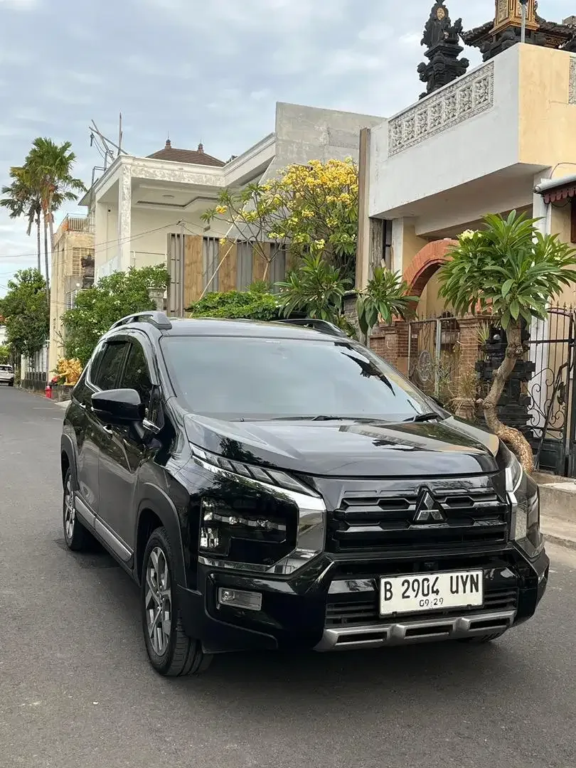 Mitsubishi xpander cross 1.5 manual km 6.000 perak - Image 2 of 10