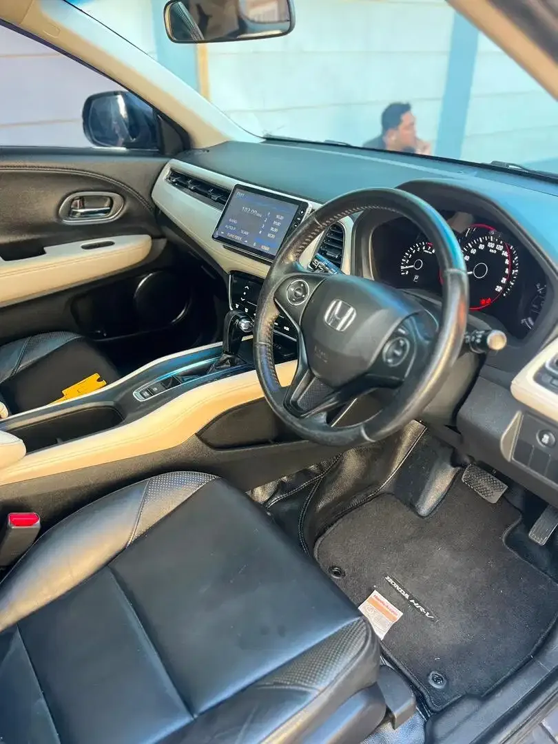 Honda hrv 2017 pjk baru ' lokasi bali - Image 7 of 10