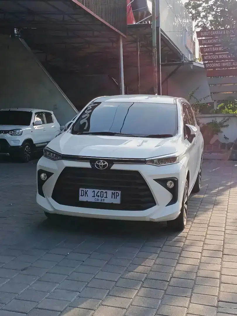 NEW AVANZA G 1.5 CC MATIC ASLI BALI KM LOW SEPERTI BARU - Image 2 of 10