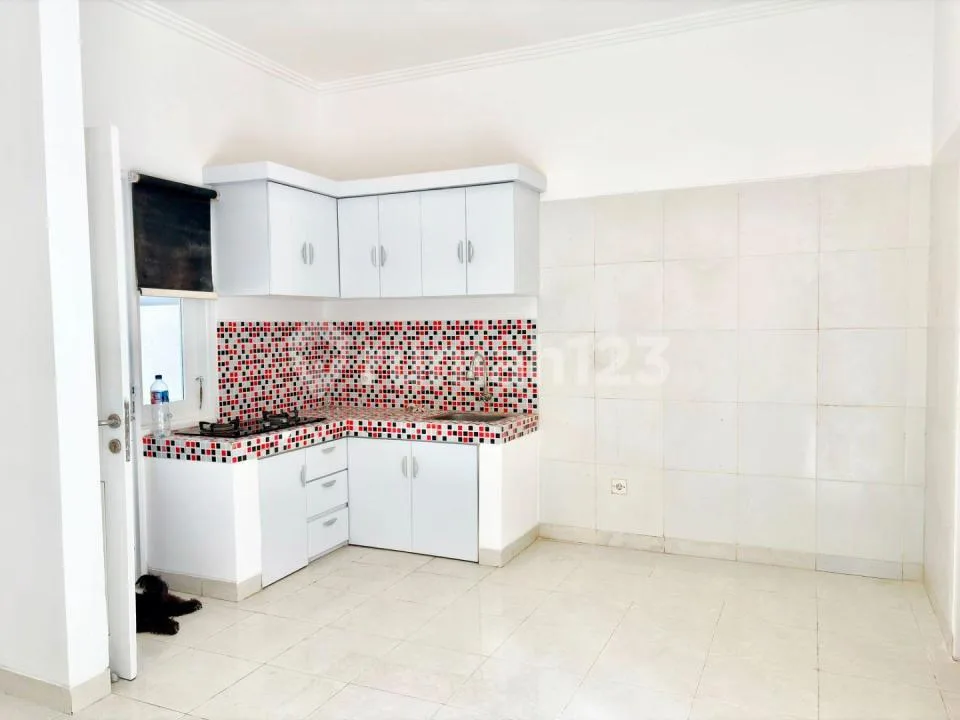 Cozy & Newly Renovated Home For Rent In Kerobokan 2 Bedrooms - Image 2 of 4