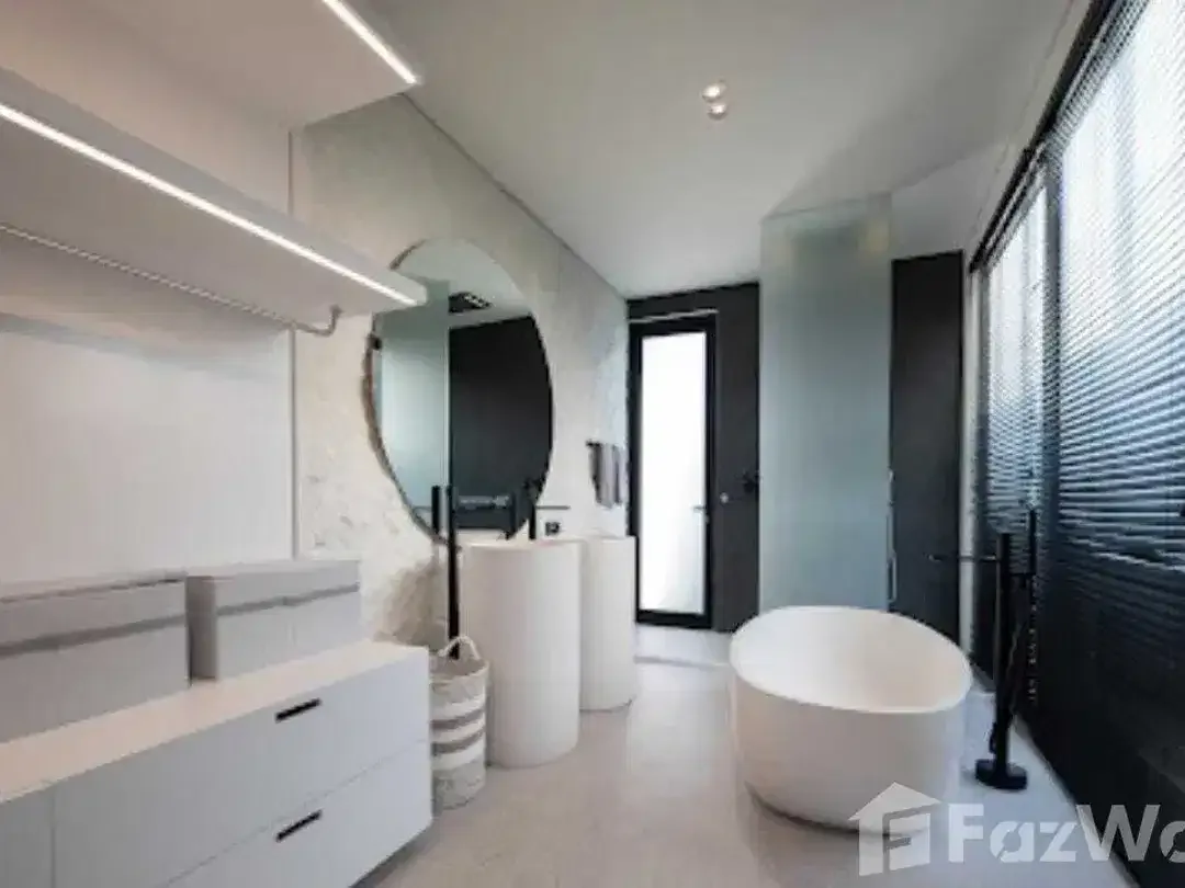 4 Bedroom Villa for sale in , Bali - Image 9 of 10
