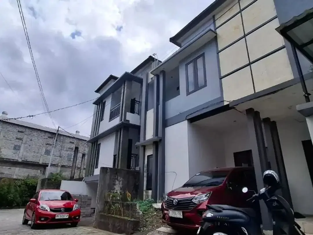 Dijual rumah minimalist modern lantai 1 siap huni yang berlokasi di dalam perumahan dosen kopertis di jalan Gutiswa - Cekomaria , peguyangan kangin de - Image 5 of 7