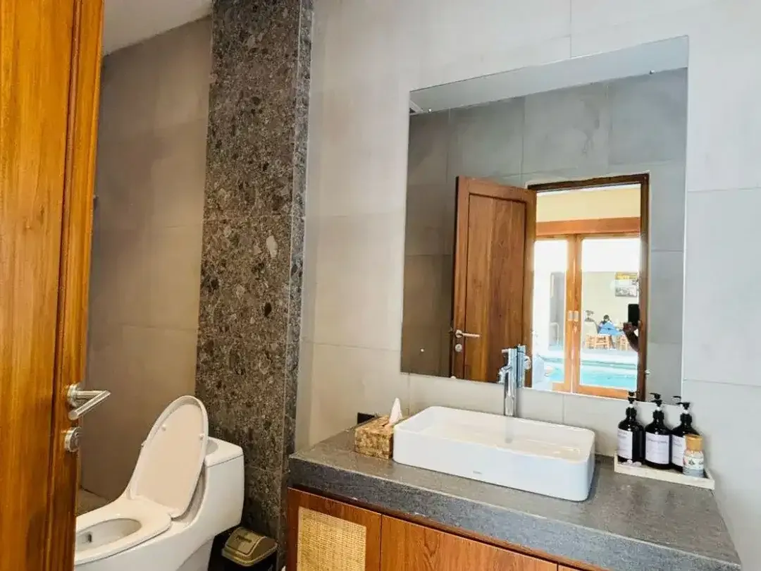 Brand New Tropical Villa in Buduk Canggu - Image 6 of 6