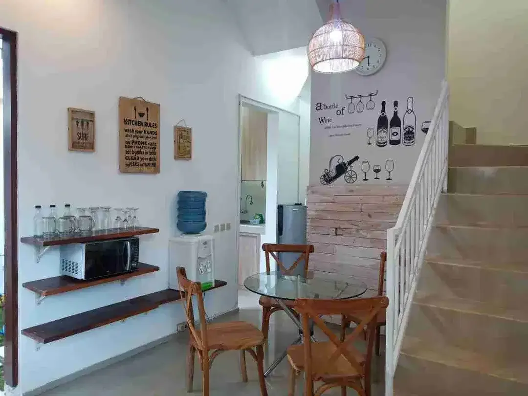 RUMAH 2 LANTAI LOKASI STRATEGIS DALAM PERUMAHAN PURIGADING JIMBARAN, BALI - Image 5 of 10