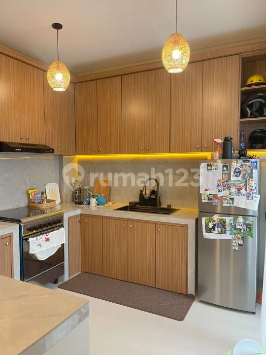 FOR RENT HUNIAN CLUSTER ADA CLUB HOUSE FURNISHED LINGKUNGAN TENANG - Image 1 of 4