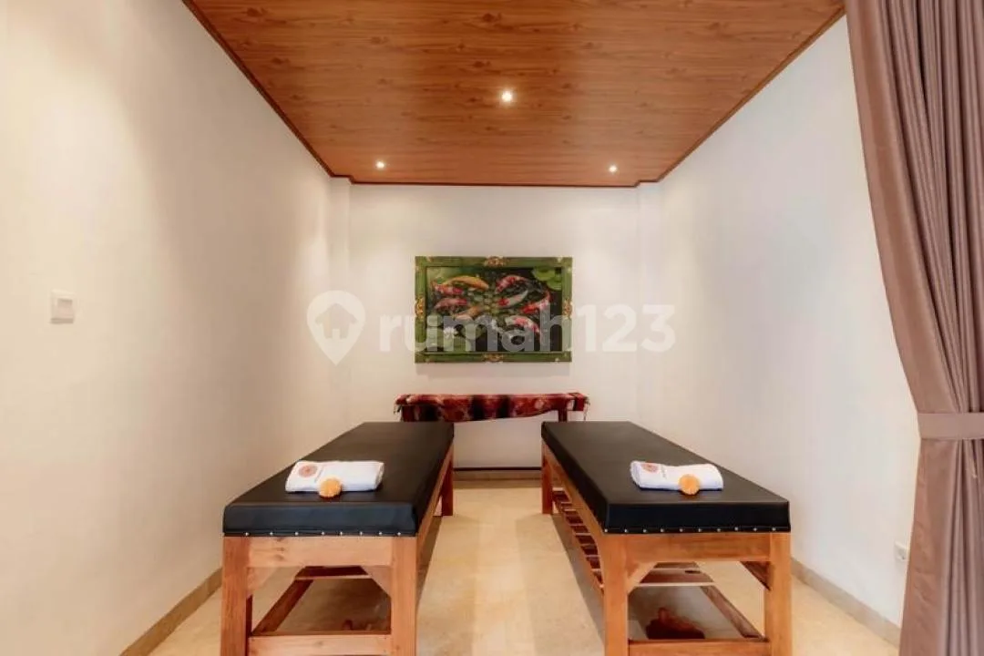 Freehold - Elegant Villa With Panoramic Rice Field Views - Payangan, Gianyar, Bali - Image 3 of 4