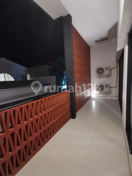 Rumah Sewa 2 Lantai, Full Furnished, 1 Kamar - Image 3 of 4